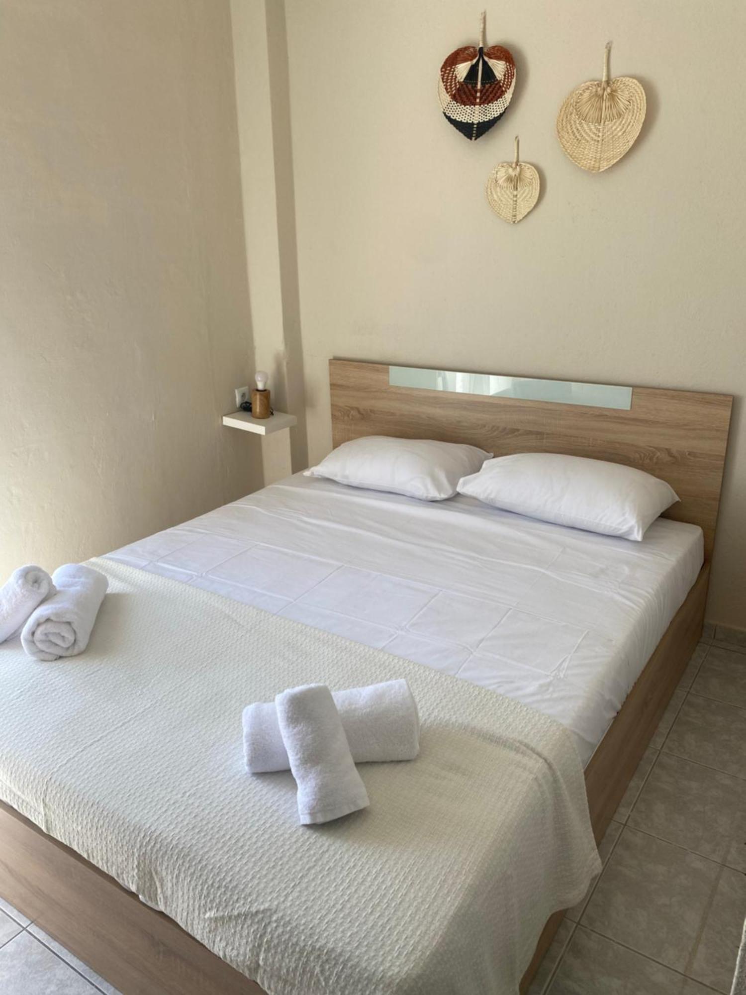 Sun & Sea Nea Iraklia Exterior foto